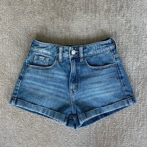 PacSun Medium Wash Blue Denim Jean Mom Shorts